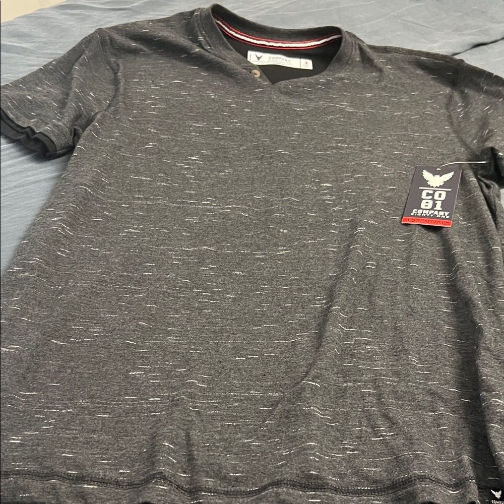 American Eagle Outfitters Charcoal Short Sleeve Tee